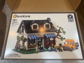 LEGO 910050 BrickLink Antique Shop