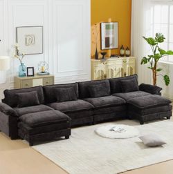 Oversized U-Shaped Sectional Sofa – Modern, Deep Seating, BRAND NEW