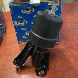 Engine Mount Toyota