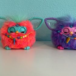 Furby animatronic toy