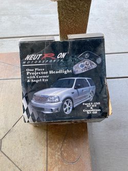 Ford Explorer f-150 headlights