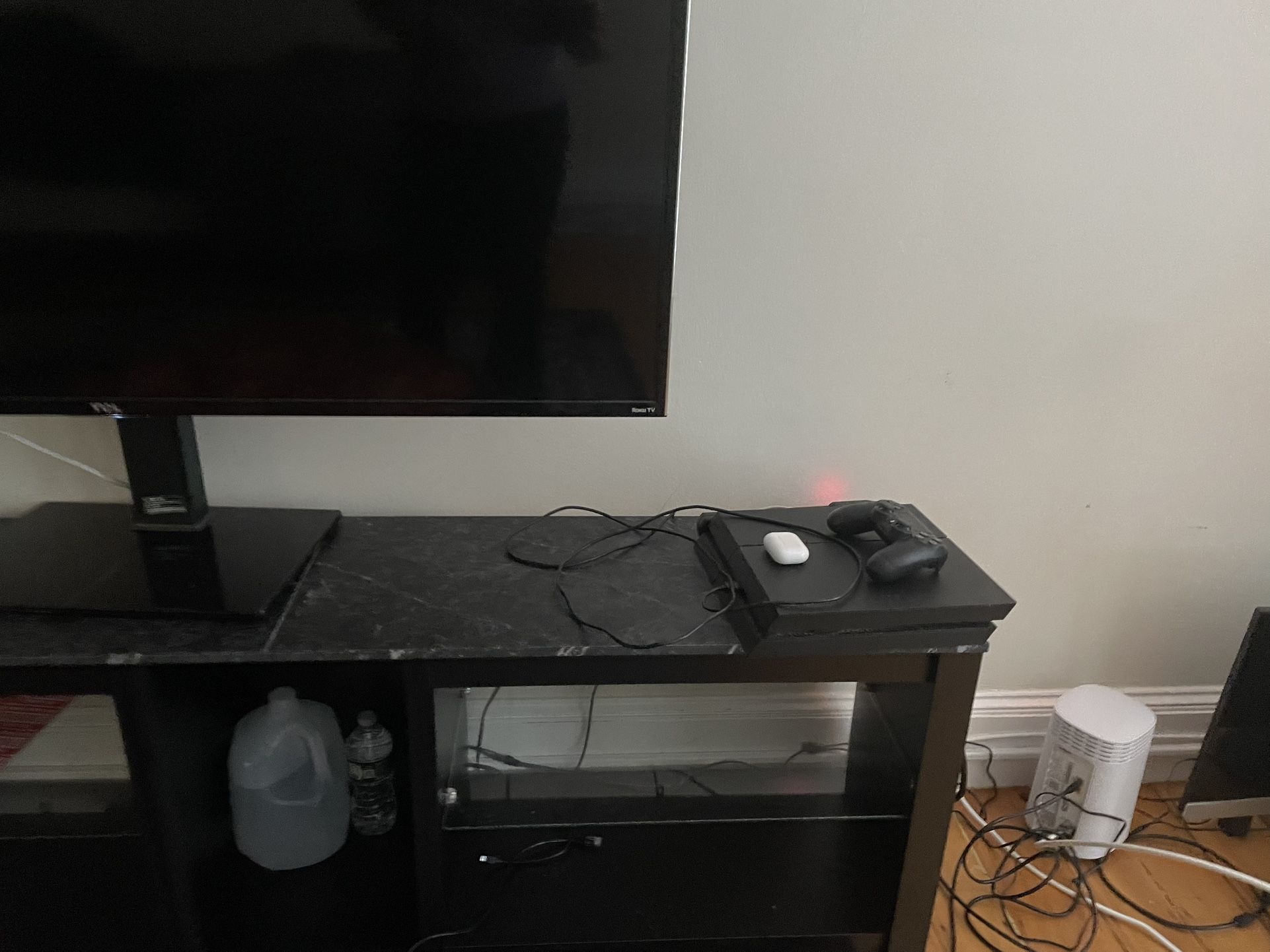 Entertainment Table Like New