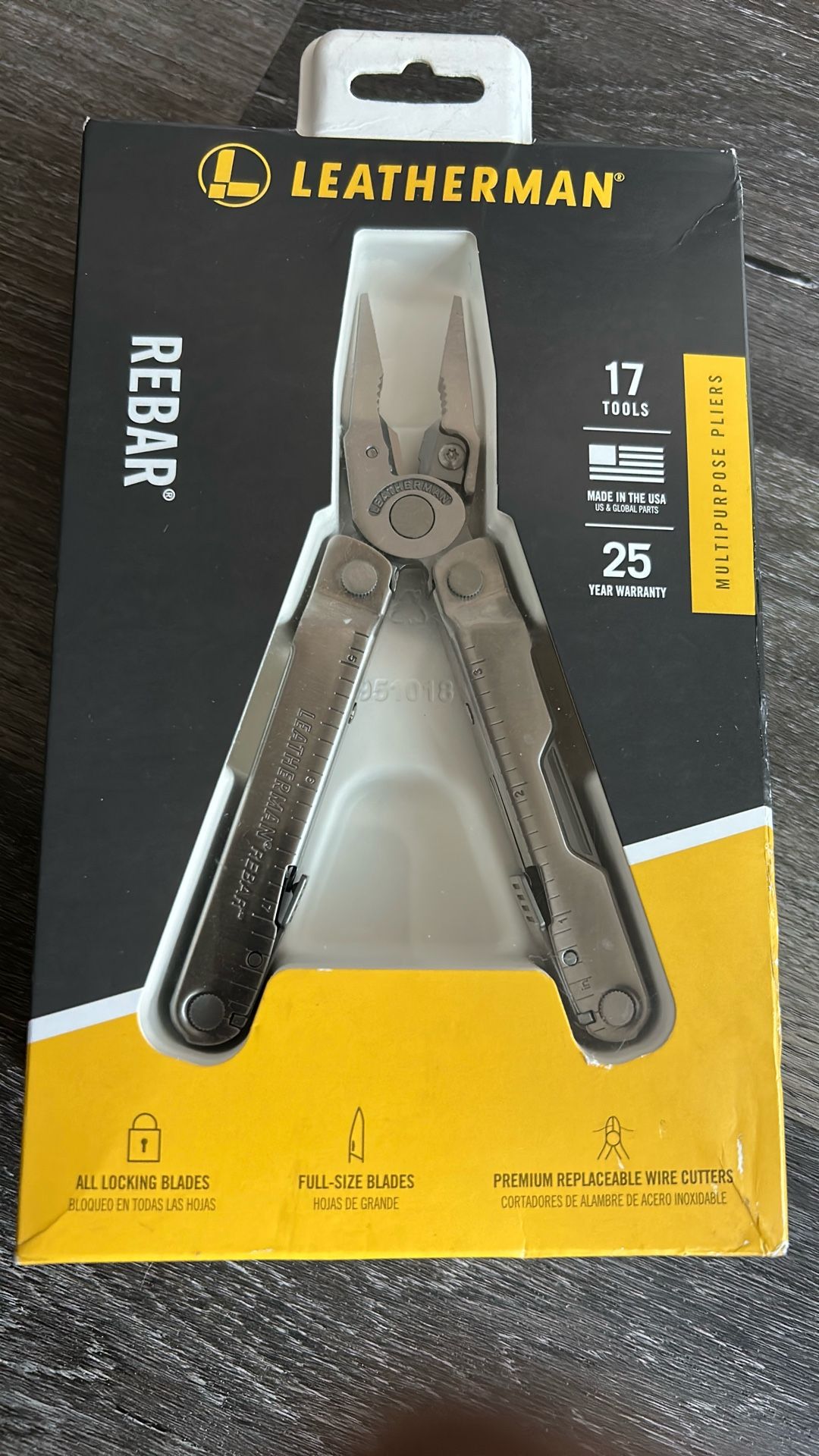 Leatherman Rebar Multi Tool And Gerber Ripstop II Ripstop I