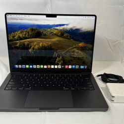 14” M3 Pro MacBook Pro