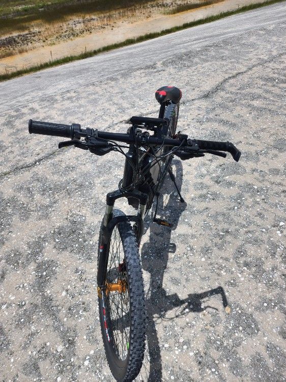 Custom Electric Bike 72v 2000watts 47mph Max Speed
