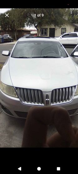 2010 Lincoln MKS