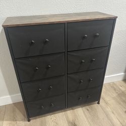 Cloth Dresser - 8 Drawers