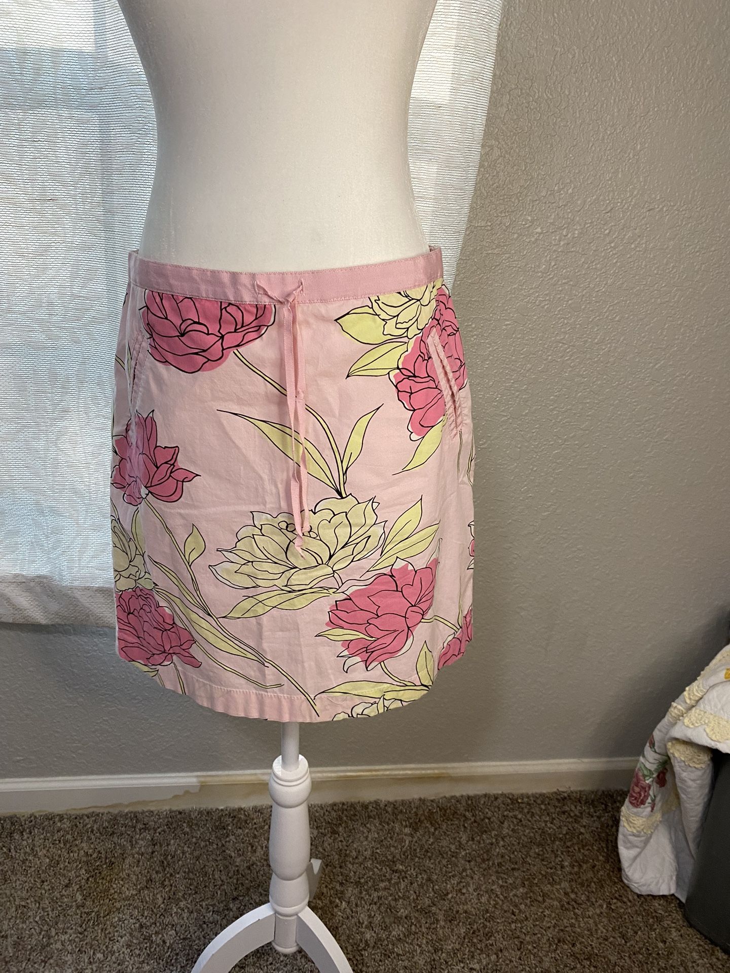 Ann Taylor Loft Short Skirt Size 10