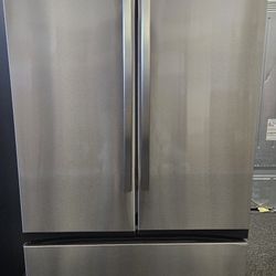 Samsung 31 Cu Ft 4-Door French Door Refrigerator With Dual Ice Maker