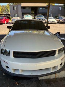 2005 Ford Mustang