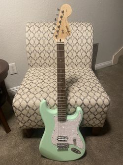 Tom Delonge Squier Partscaster