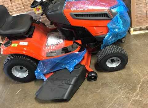 Brand New Husqvarna YTH18542 18.5-HP Hydrostatic 42-in Riding Lawn Mower with Mulching Capability 7JW