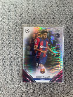 Lamine Yamal Barcelona rookie pulsar refractor