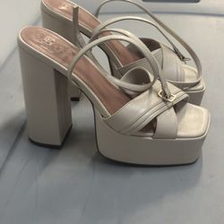 ASOS Women's Cream Sandals Size 9