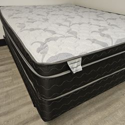 SIGNATURE 12IN HYBRID QUEEN MATTRESS SET