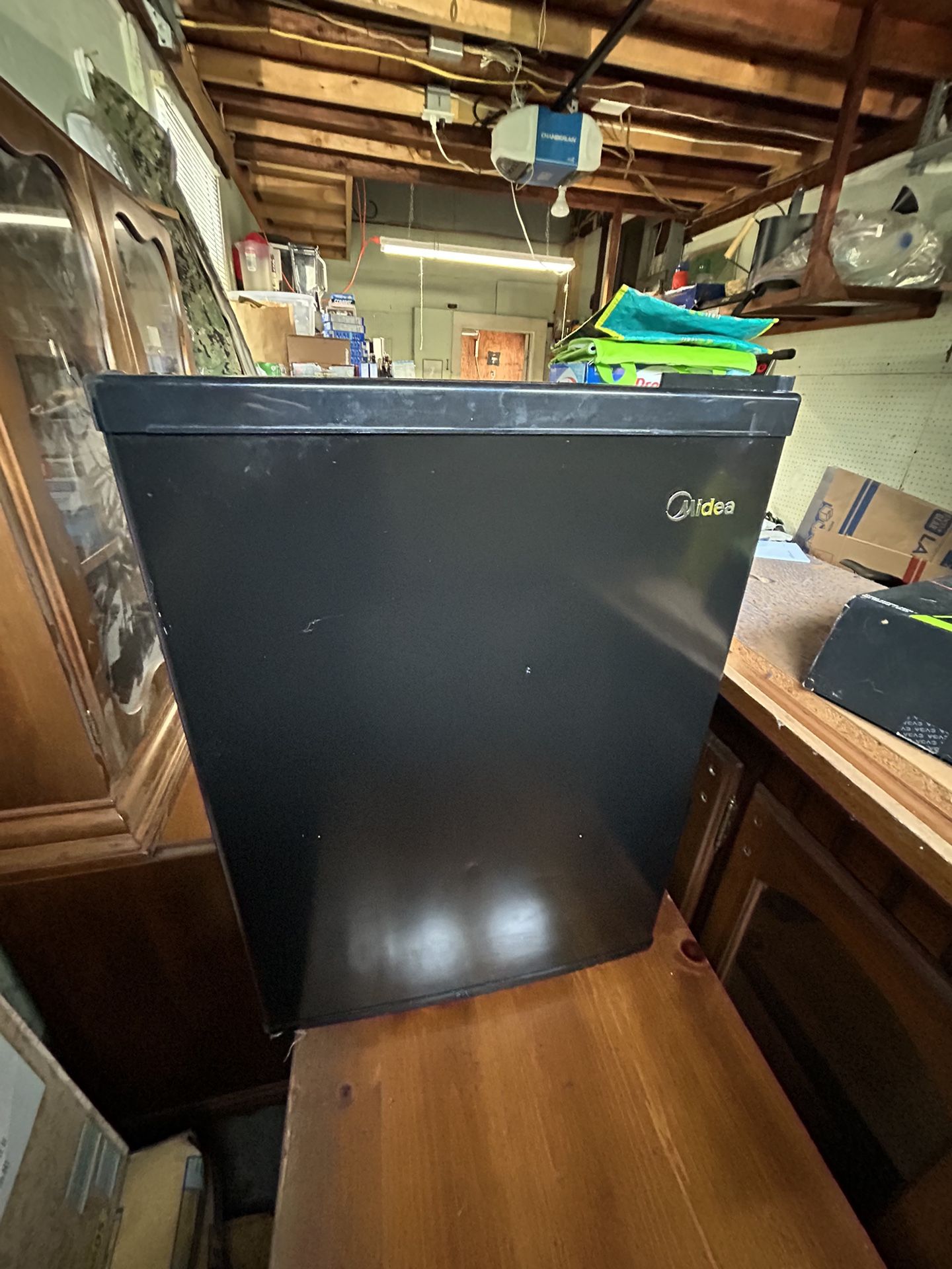 Midea Mini Fridge