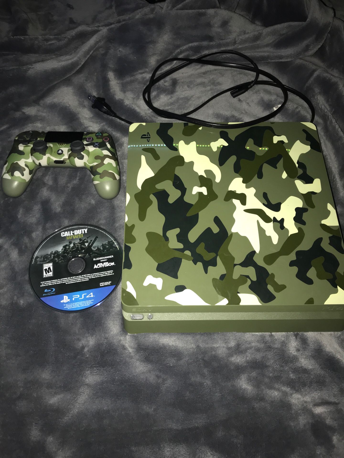 PS4 Slim 1TB (With controller and COD:WW2)
