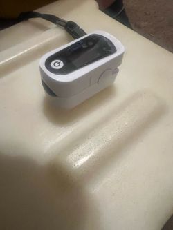 Innovo fingertip pulse Oximeter
