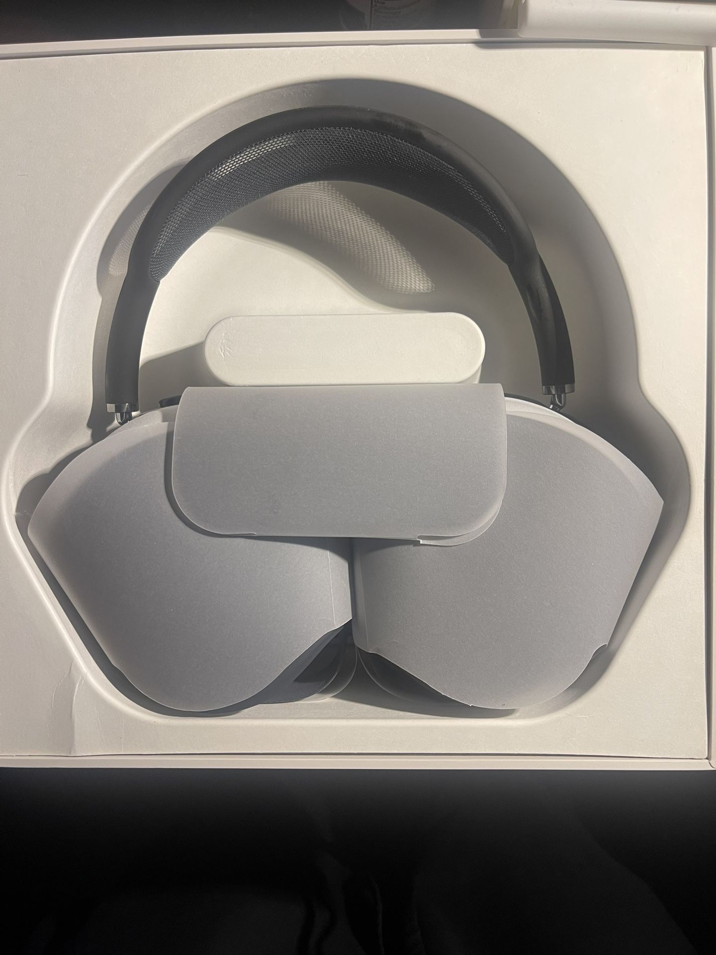 AirPod Max Midnight
