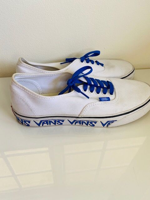 8men White/ Blue vans