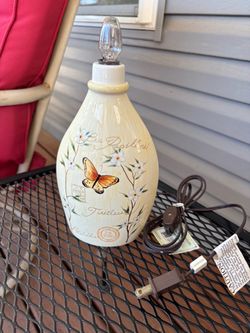 Night Light Lamp “Nature's Song" collection featuring artwork by Susan Winget,