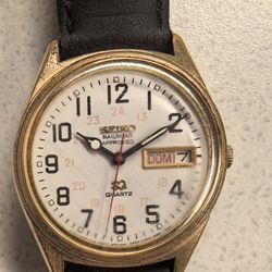 Seiko Watch 