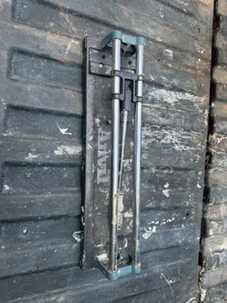 Tile cutter