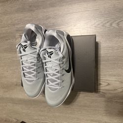 Kobe IX Elite Low EM