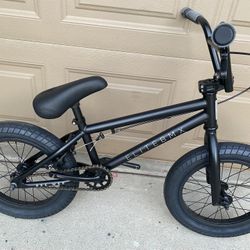 Peewee Elite Bmx Bike Brand New 