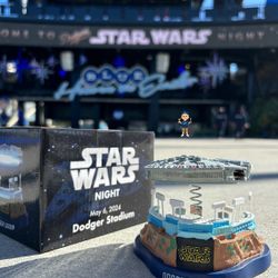 Dodgers Star Wars Millennium Falcon Bobblehead