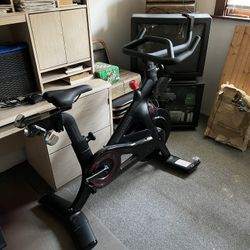 Peloton Bike