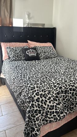 Cama queen