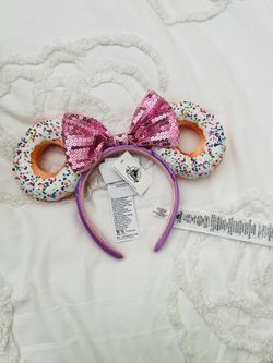 Doughnut Minnie Mouse Ears