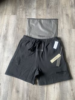 Essential•Shorts