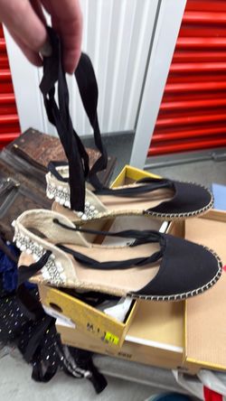 Size 11 black tie up sandals