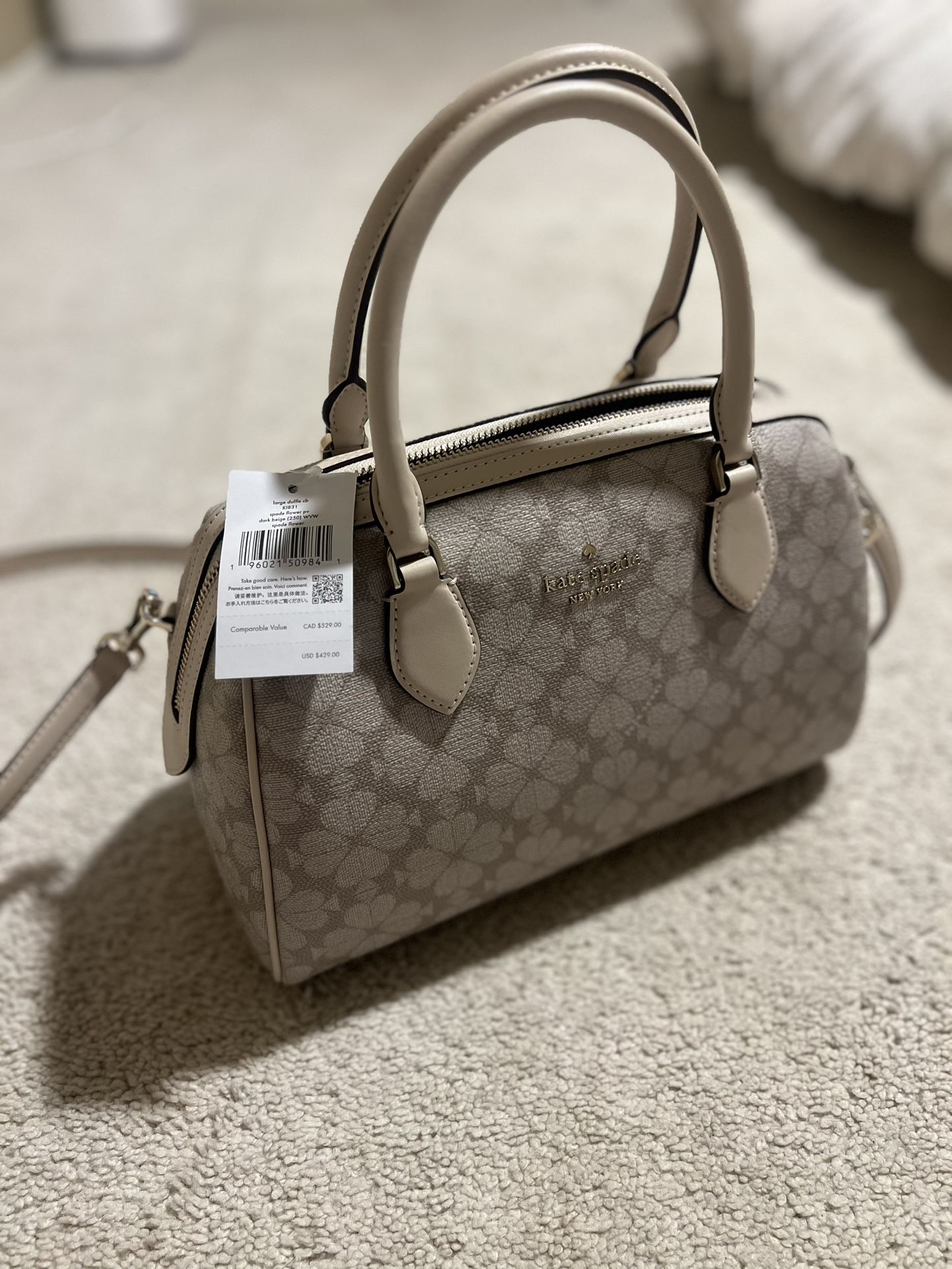 Brand new! Kate Spade Aesthetic Purse With Crossbody Straps