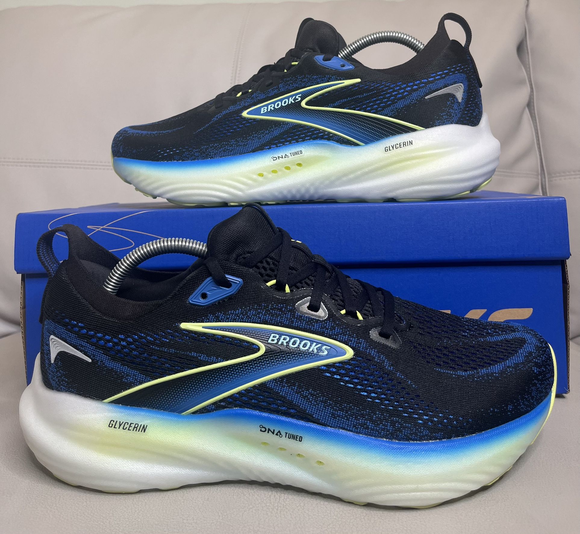 Brooks Glycerin 22 Black Cobalt Athletic Running Shoes Men’s Size 10 2E