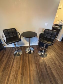 Kitchen/bar table for sale