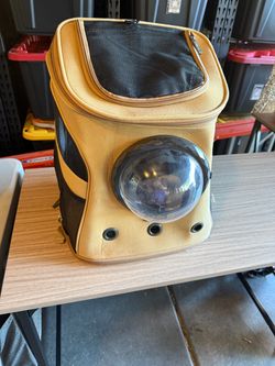 Pet Carrier Backpack with Bubble Window
