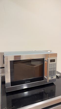 Sunbeam Stainless Steel Microwave – Works Great!