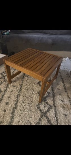 Wood end table