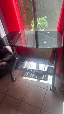 Work desk