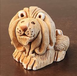 Vintage Artesania Rinconada Regal Lion Retired Uruguay Figurine