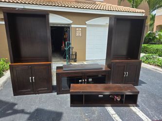 Gorgeous Dark Wood Entertainment Wall Unit $350