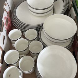 41 Pieces Of Mikasa Bone China “Solitude A5-166