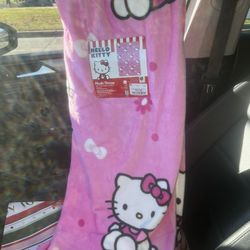 Hello Kitty Blanket