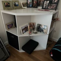 Modern Corner Shelf Unit - 6 Storage Cubes