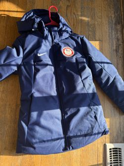 Women’s Small Nike Olympic Coat