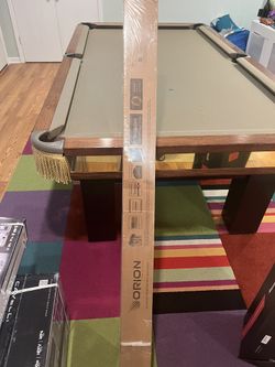 Orion R72 Projector Screen 