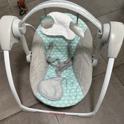 Kids2 Baby Swing Foldable And Portable. 